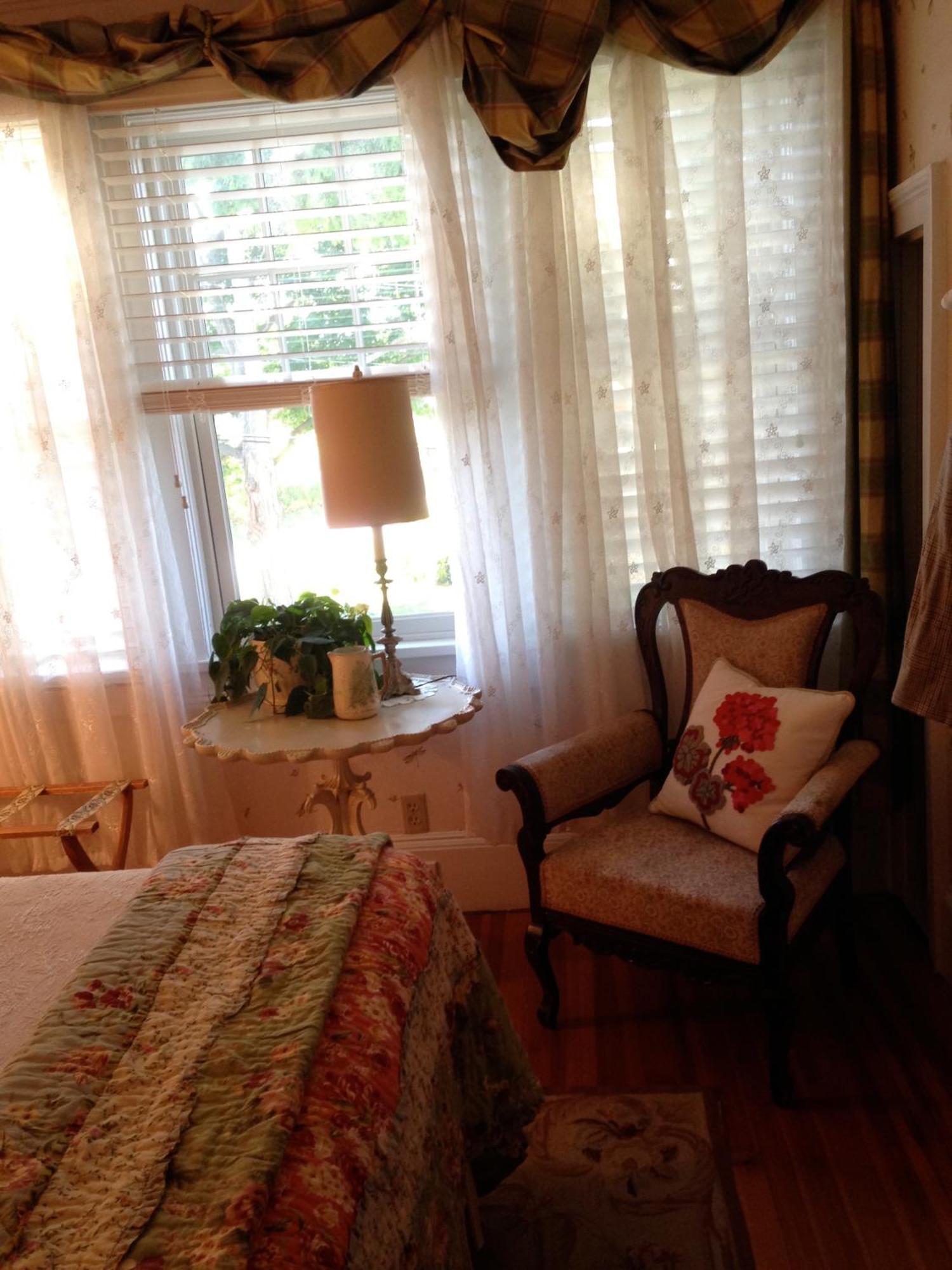 Amenia Hilltop House Bed & Breakfast מראה חיצוני תמונה