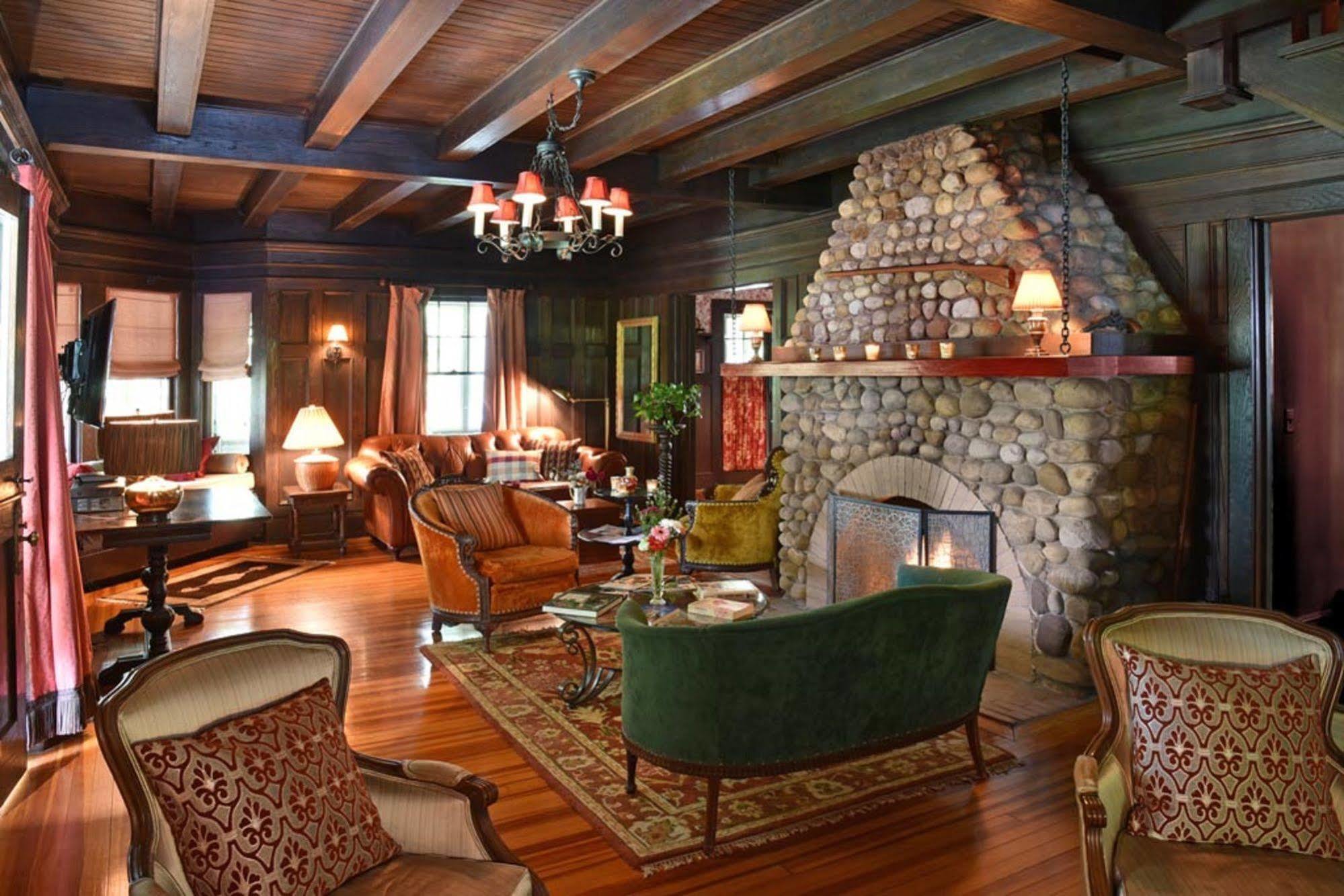 Amenia Hilltop House Bed & Breakfast מראה חיצוני תמונה