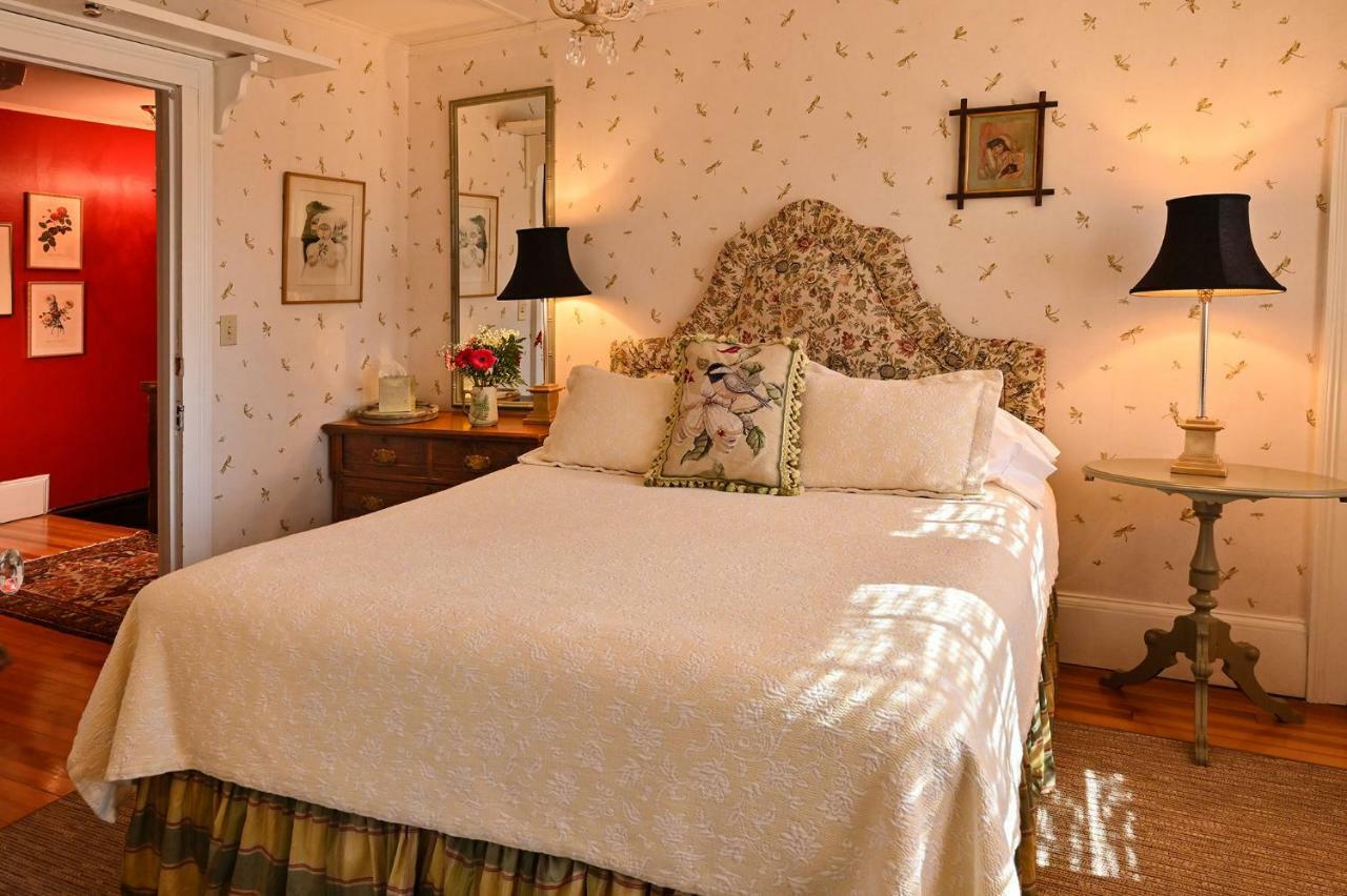 Amenia Hilltop House Bed & Breakfast מראה חיצוני תמונה