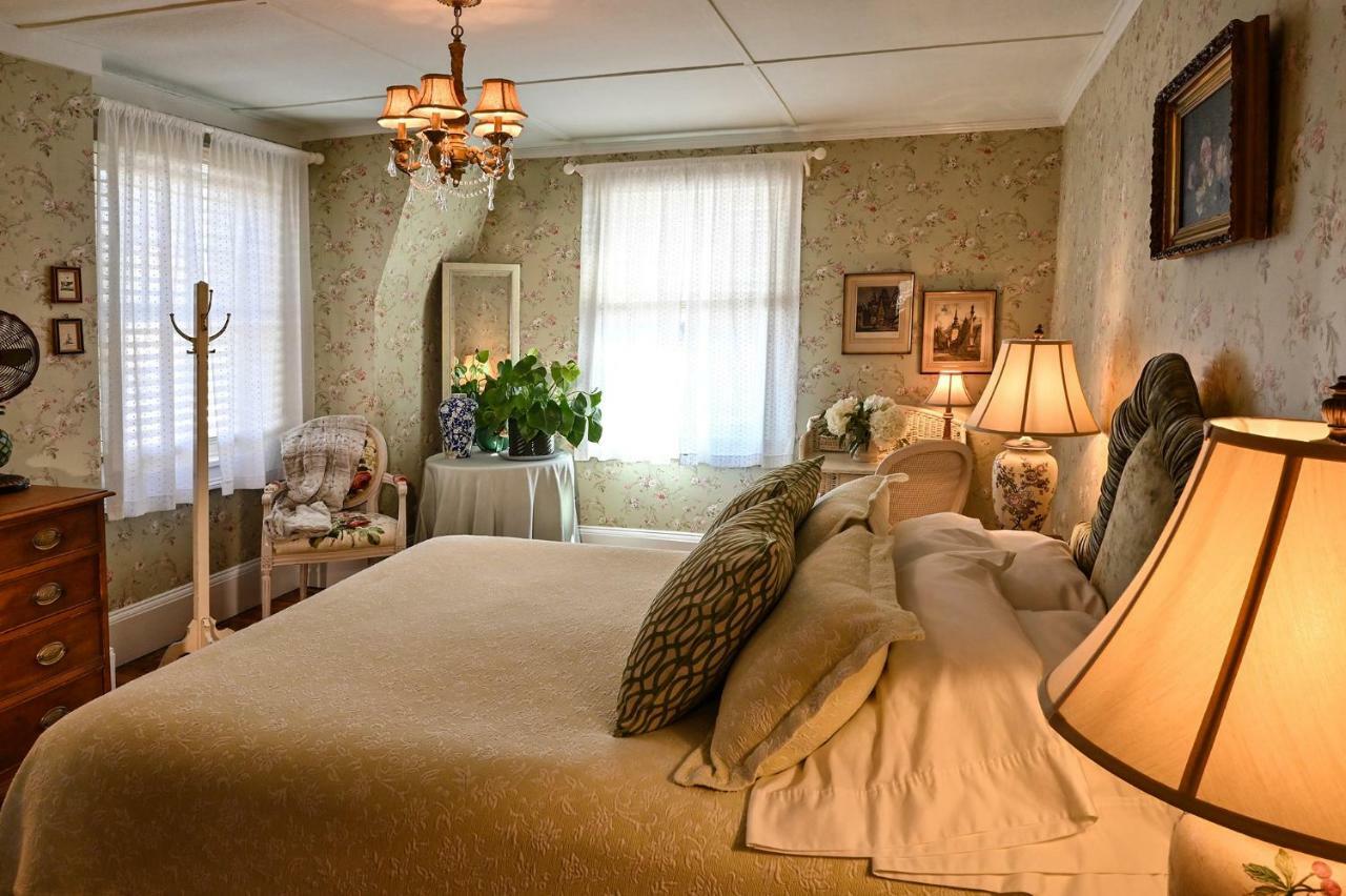 Amenia Hilltop House Bed & Breakfast מראה חיצוני תמונה