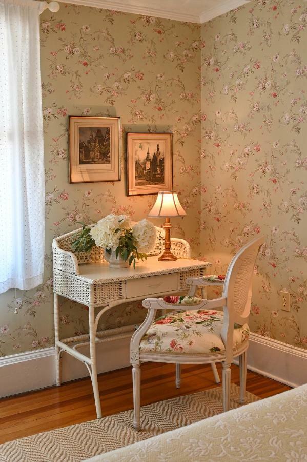 Amenia Hilltop House Bed & Breakfast מראה חיצוני תמונה