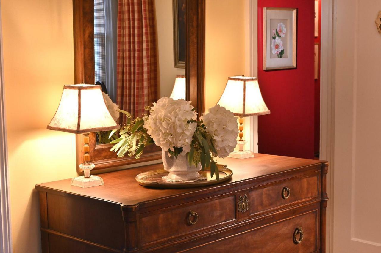 Amenia Hilltop House Bed & Breakfast מראה חיצוני תמונה